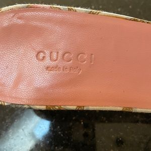 Gucci kitty heel vintage slide